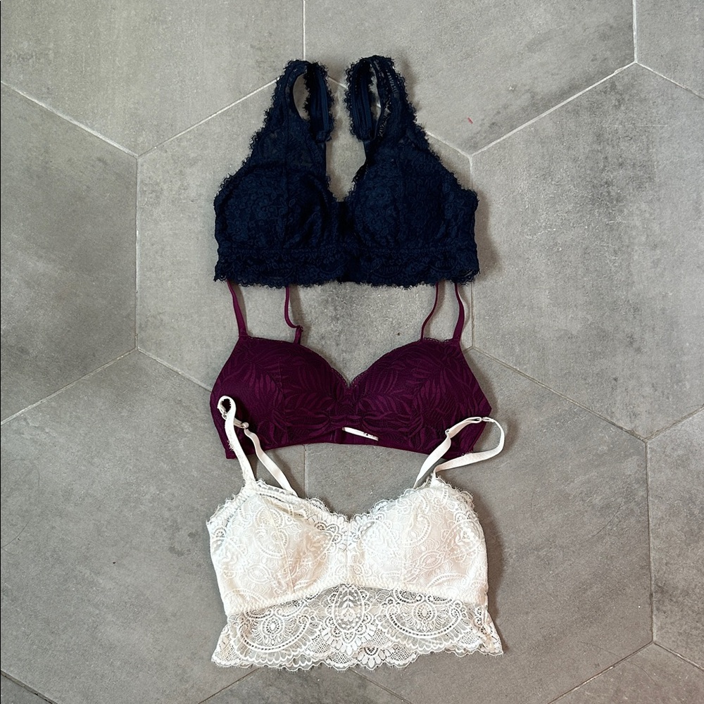 Lace Bralette Bra Set Navy Blue, Dark Purple, and White Gilly Hicks Size M/L